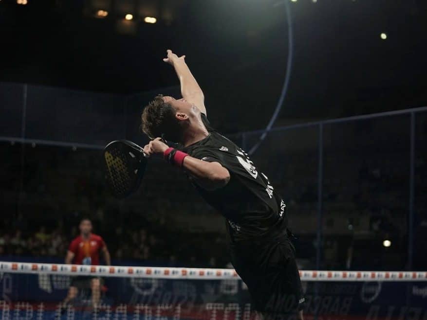 Paquito Navarro smash