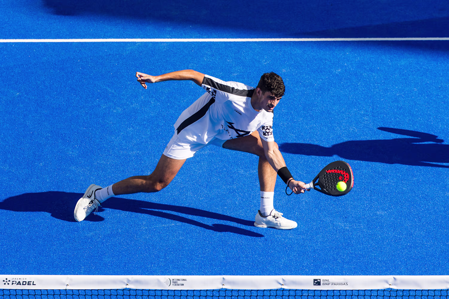 arturo coello padel